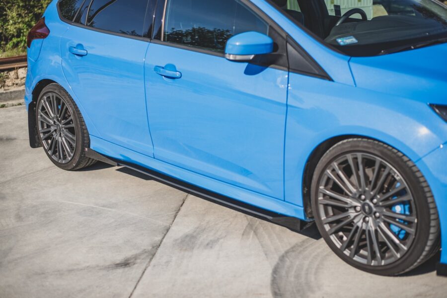 Sideskjørt Street Pro Med Flaps Ford Focus RS MK3 – bilde 1 av 6
