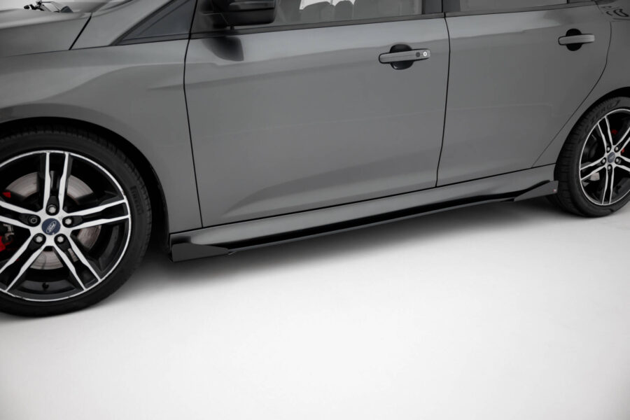 Sideskjørt Street Pro Med Flaps Ford Focus ST Mk3 Facelift – bilde 1 av 7