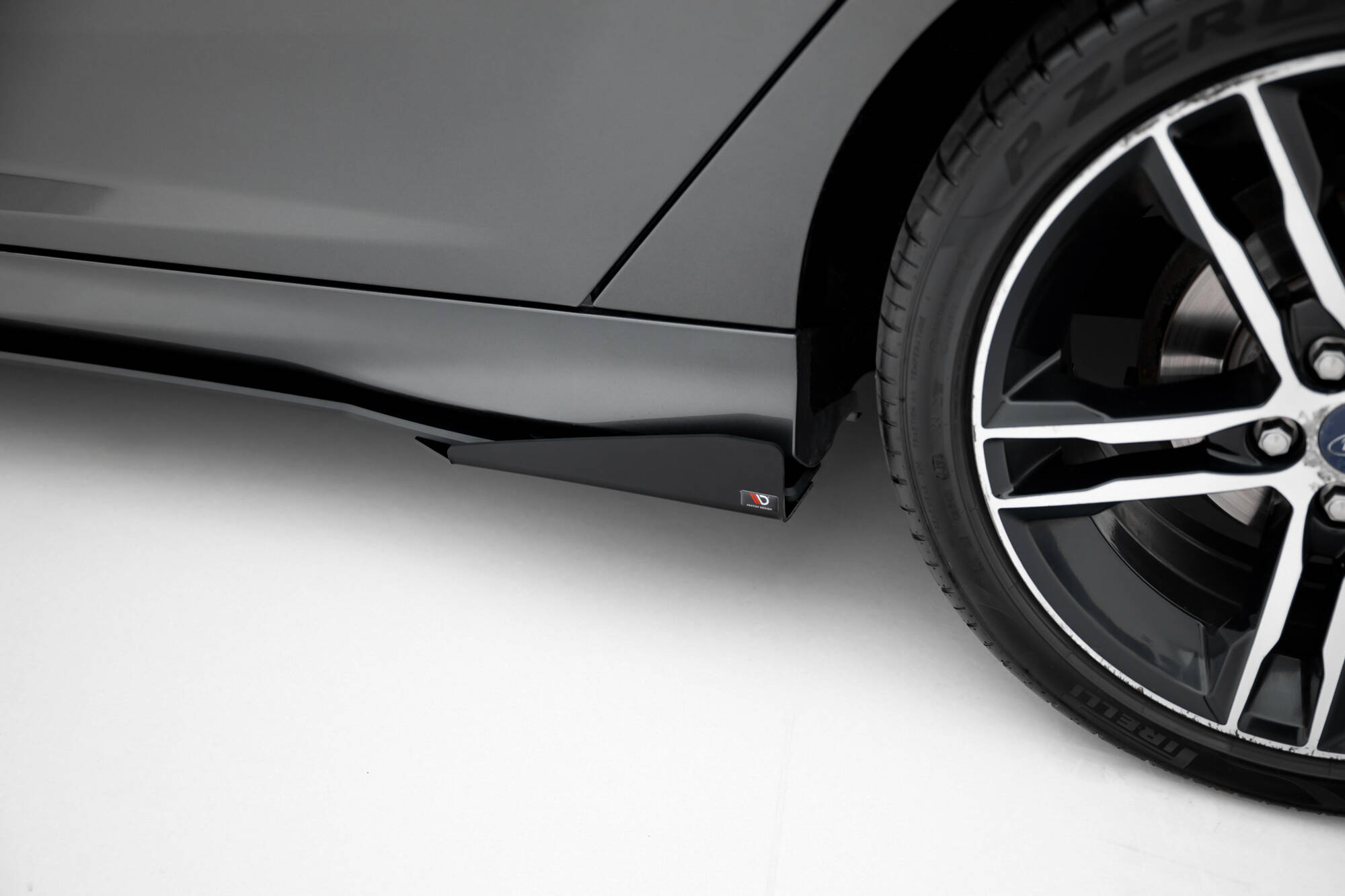 Sideskjørt Street Pro Med Flaps Ford Focus ST Mk3 Facelift - Bilde 5