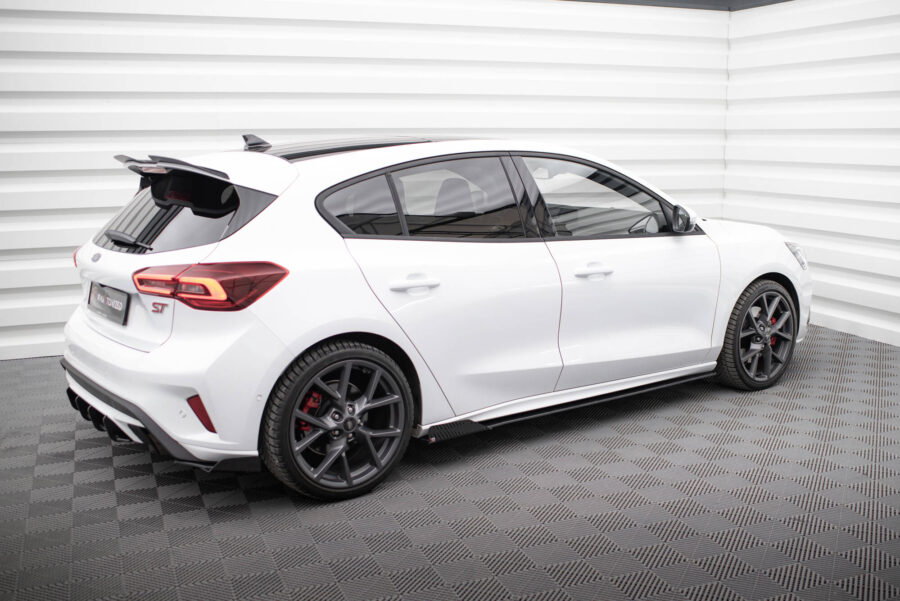 Sideskjørt Street Pro Med Flaps Ford Focus ST/ST-Line MK4 – bilde 2 av 8