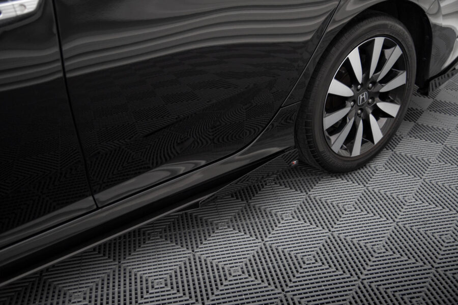 Sideskjørt Street Pro Med Flaps Honda CIVic Mk10 – bilde 3 av 6