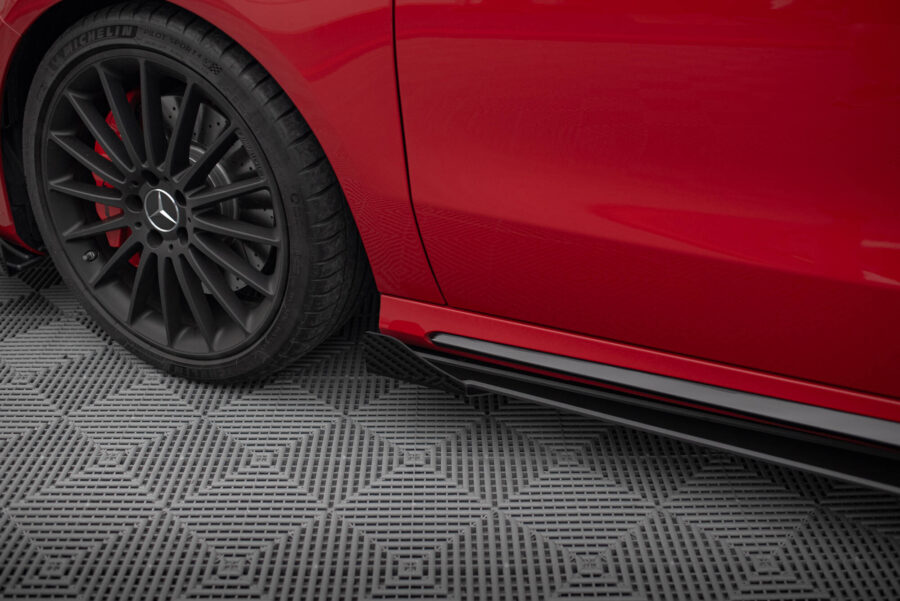 Sideskjørt Street Pro Med Flaps Mercedes-Benz A 45 AMG W176 Facelift – bilde 4 av 7