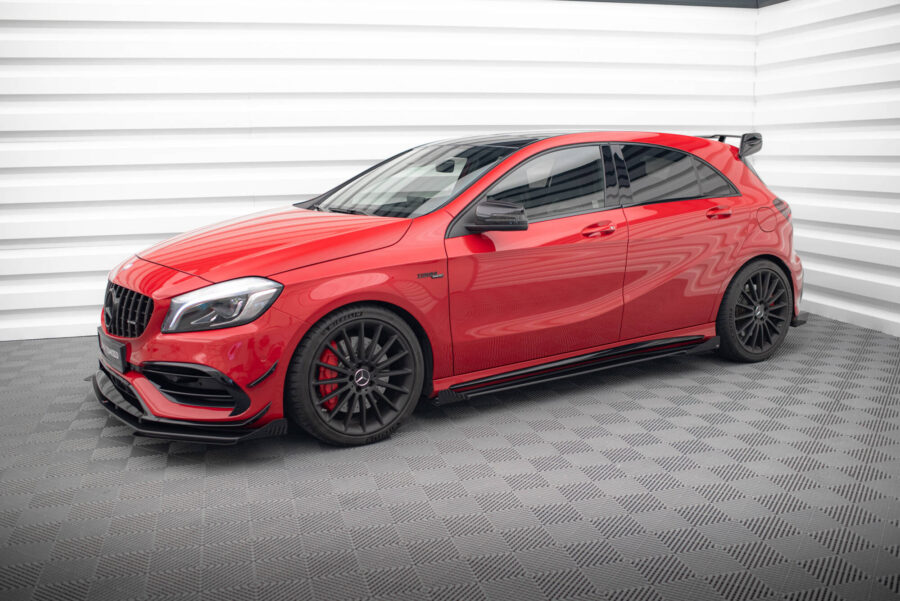 Sideskjørt Street Pro Med Flaps Mercedes-Benz A 45 AMG W176 Facelift – bilde 2 av 7