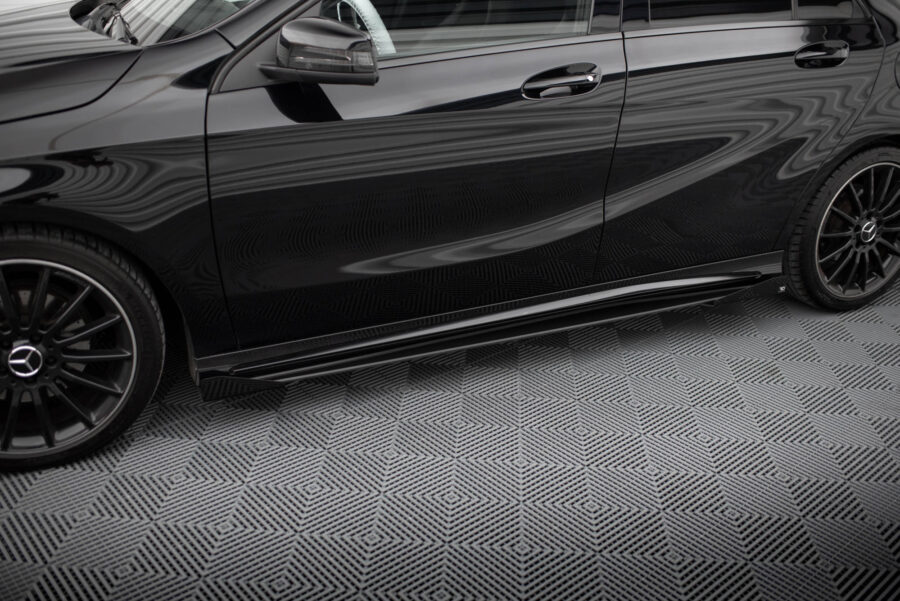 Sideskjørt Street Pro Med Flaps Mercedes-Benz A AMG-Line W176 Facelift – bilde 1 av 5