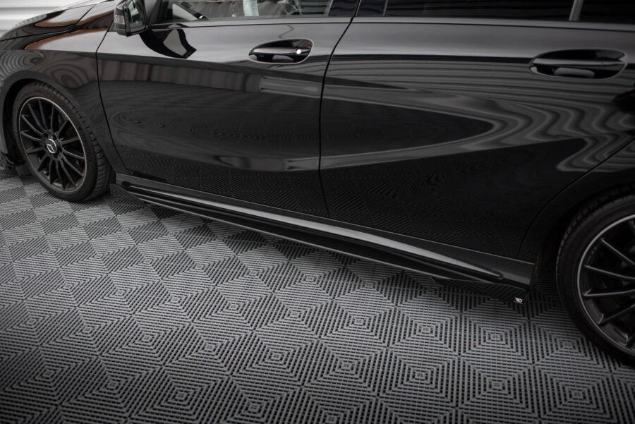 Sideskjørt Street Pro Med Flaps Mercedes-Benz A AMG-Line W176 Facelift – bilde 3 av 5