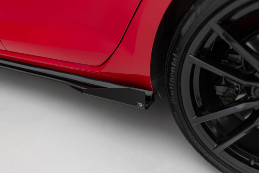 Sideskjørt Street Pro Med Flaps Volkswagen Golf R / R-Line Mk7 Facelift – bilde 5 av 7