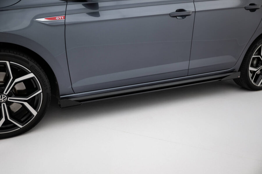 Sideskjørt Street Pro Med Flaps Volkswagen Polo GTI Mk6 Facelift – bilde 1 av 5