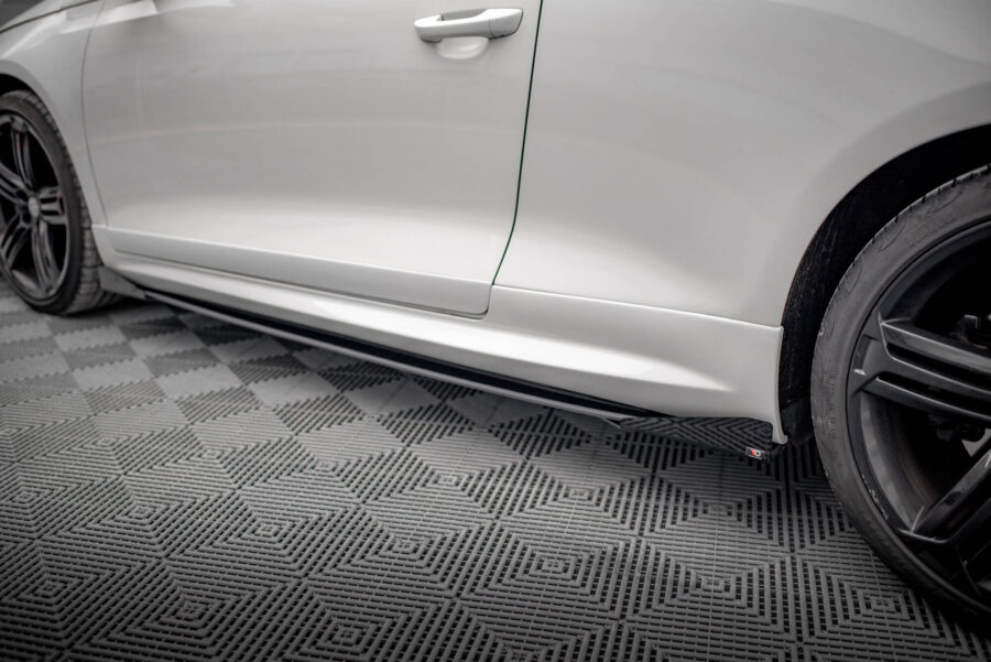 Sideskjørt Street Pro Med Flaps Volkswagen Scirocco R Mk3 – bilde 3 av 6