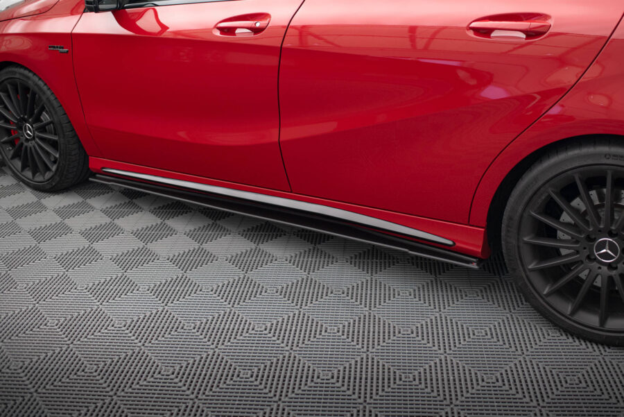 Sideskjørt Street Pro Mercedes-Benz A 45 AMG W176 Facelift – bilde 2 av 7