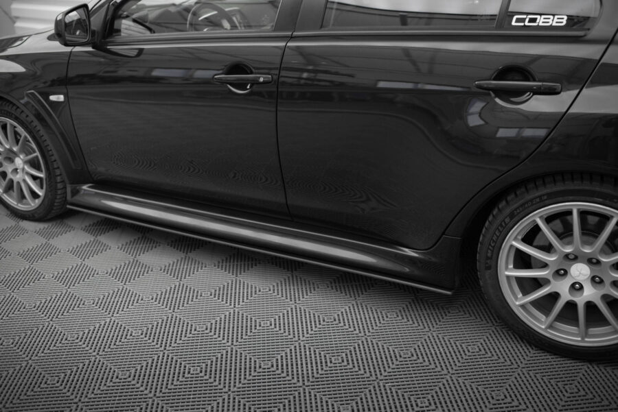Sideskjørt Street Pro Mitsubishi Lancer EVO X – bilde 3 av 5