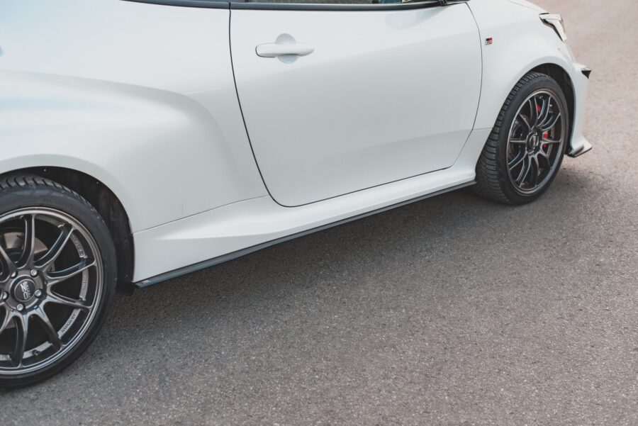 Sideskjørt Street Pro Toyota GR Yaris MK4 – bilde 3 av 6