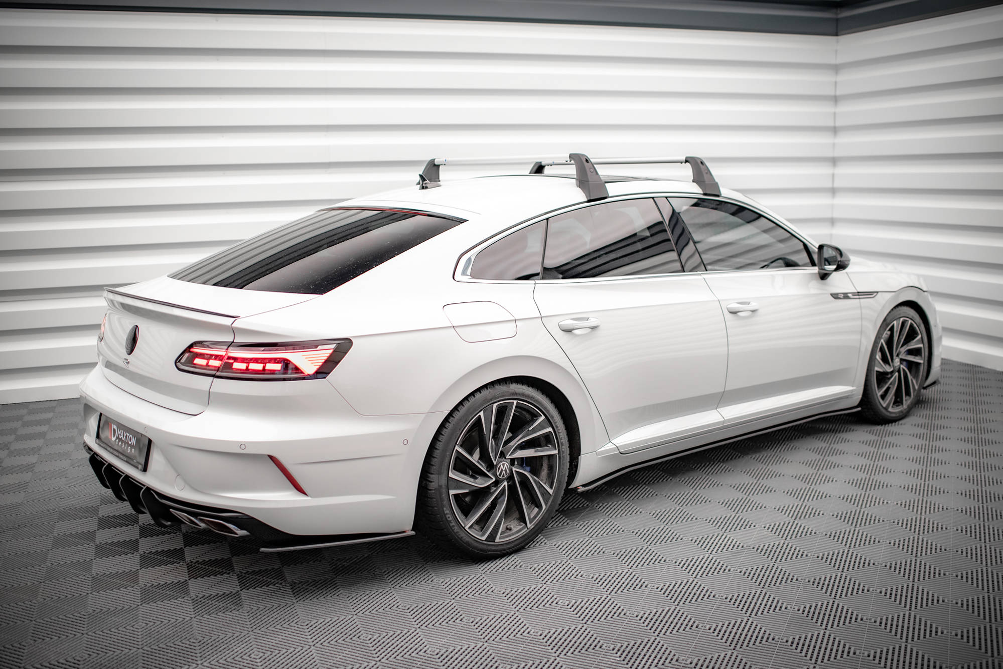 Sideskjørt Street Pro V.2 Volkswagen Arteon R / R-Line Facelift - Bilde 2