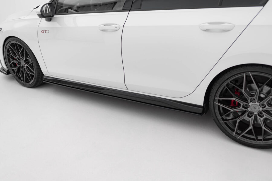 Sideskjørt Street Pro V.2 Volkswagen Golf GTI / GTE / GTI Clubsport / R-Line Mk8 – bilde 3 av 6