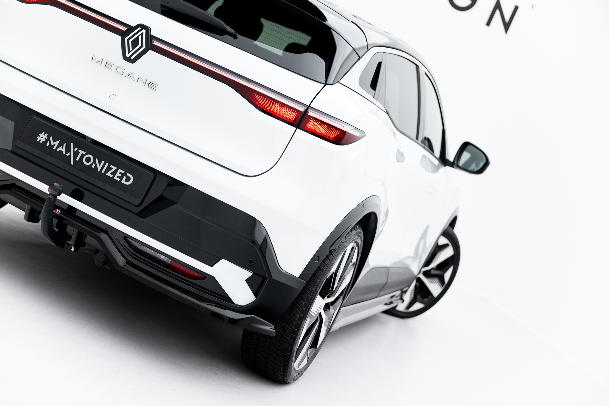 Diffuser Renault Megane E-Tech Electric Mk1