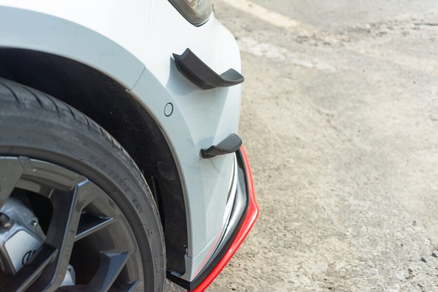 Canards Renault Megane IV RS – bilde 4 av 5