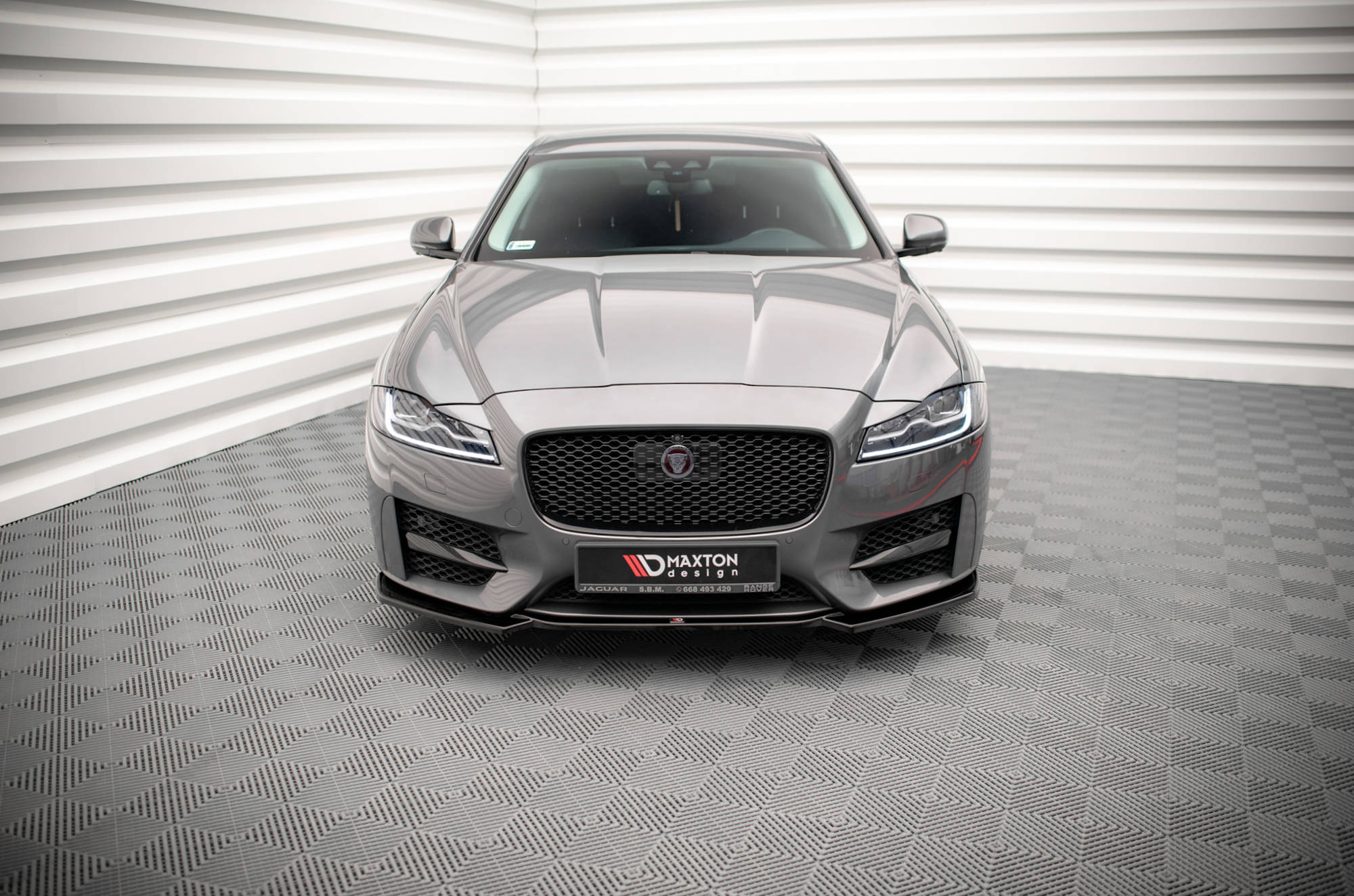 Frontleppe V.1 Jaguar XF R-Sport Mk2 - Bilde 2