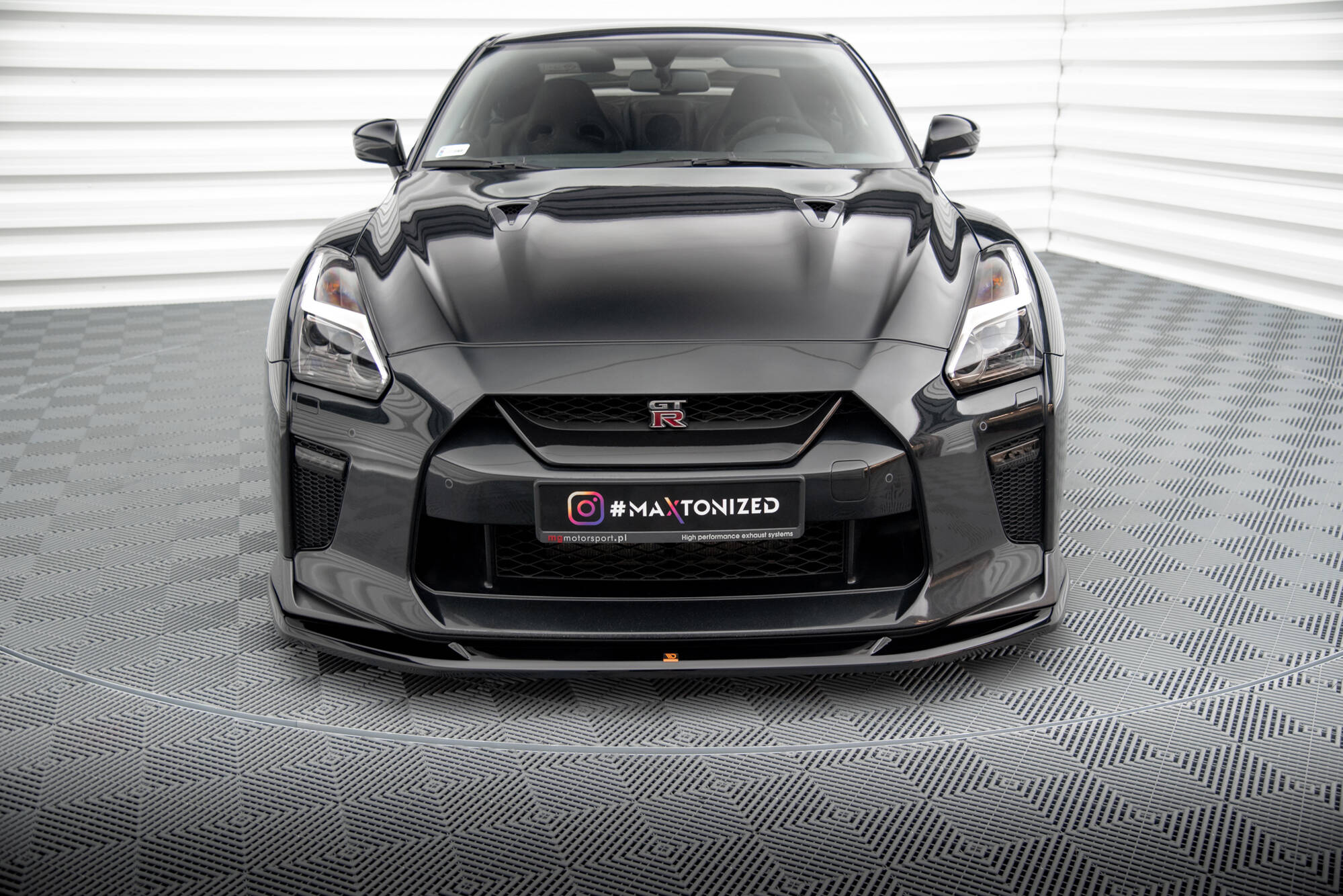 Frontleppe V.1 Nissan GTR R35 Facelift - Bilde 2