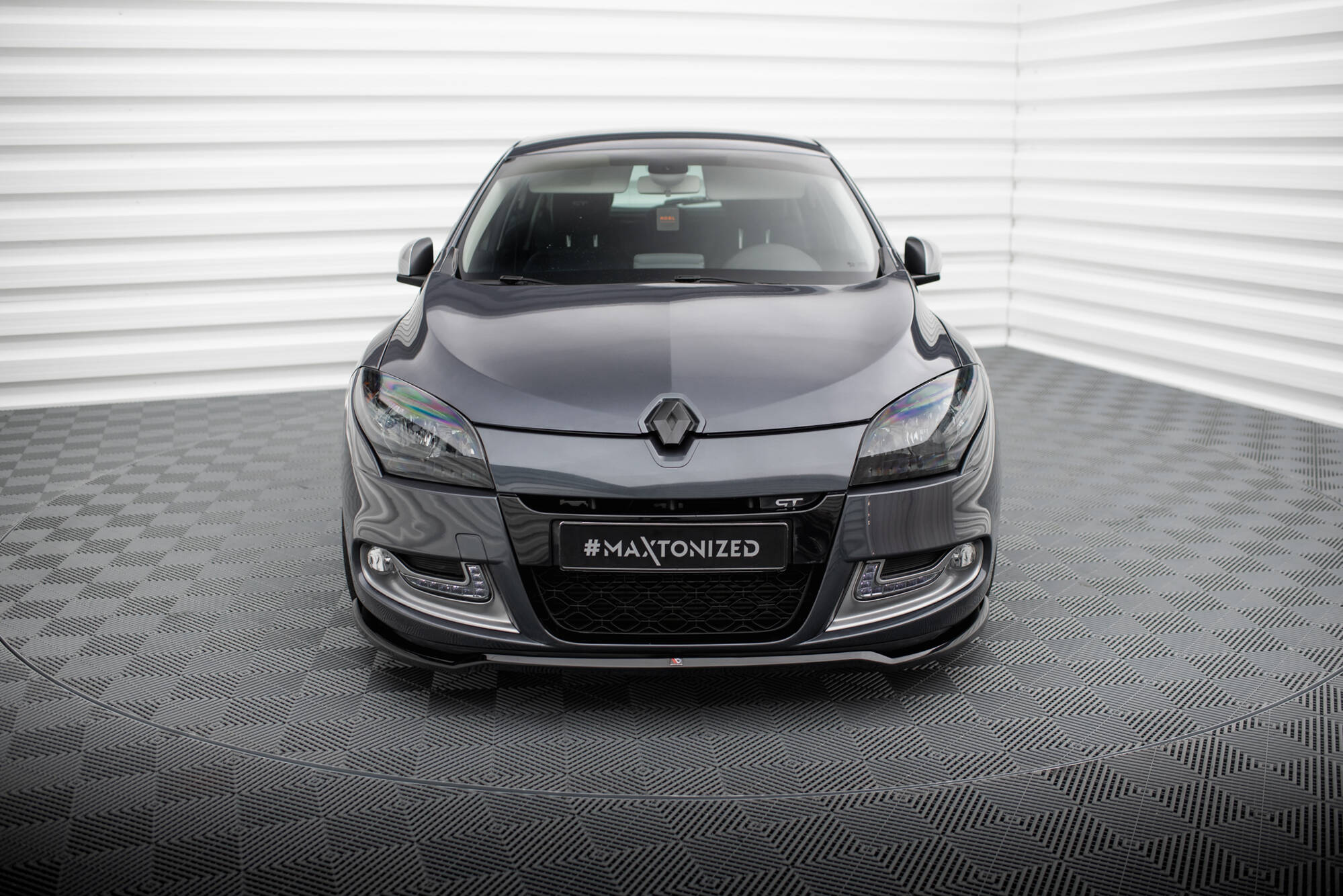 Frontleppe V.1 Renault Megane GT Mk3 Facelift - Bilde 2