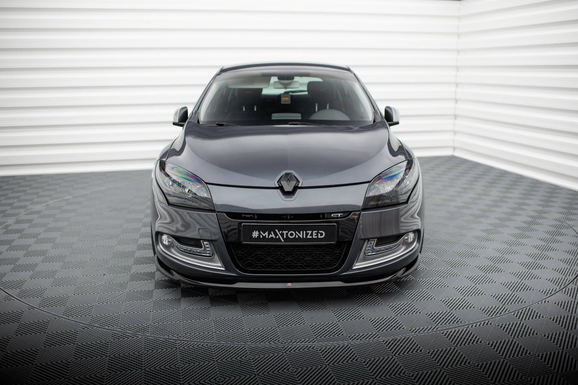 Frontleppe V.2 Renault Megane GT Mk3 Facelift - Bilde 2