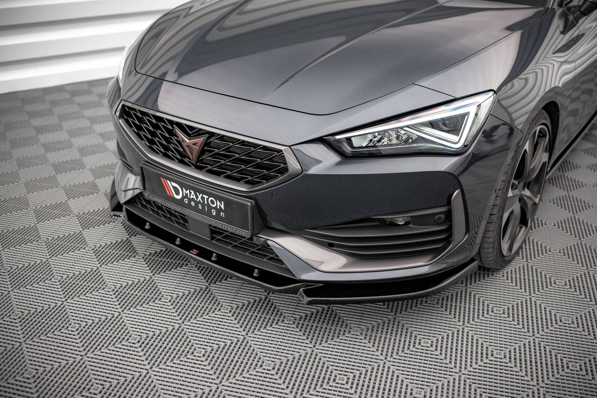 Frontleppe V.3 Cupra Leon Mk1