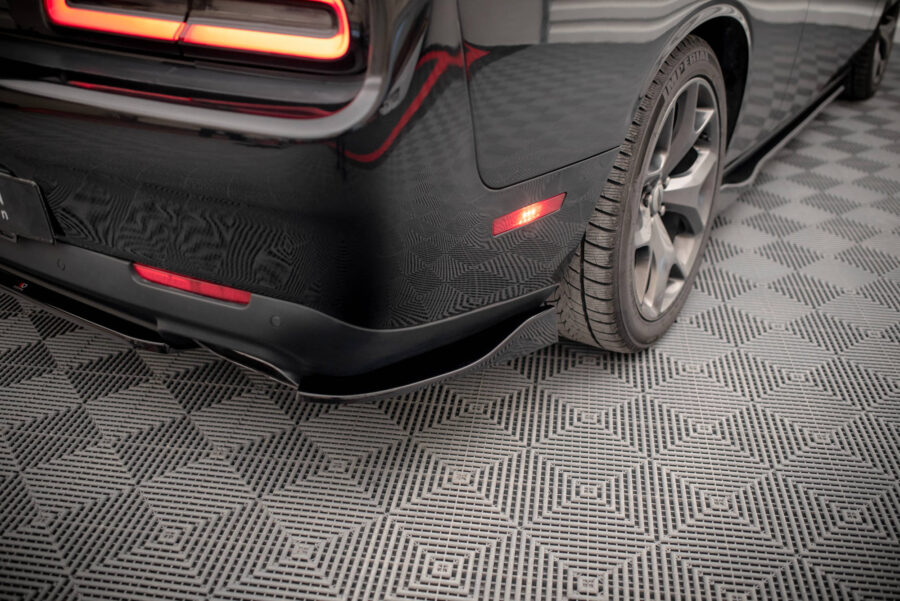 Bakre Flaps Dodge Challenger RT Mk3 Facelift – bilde 1 av 5