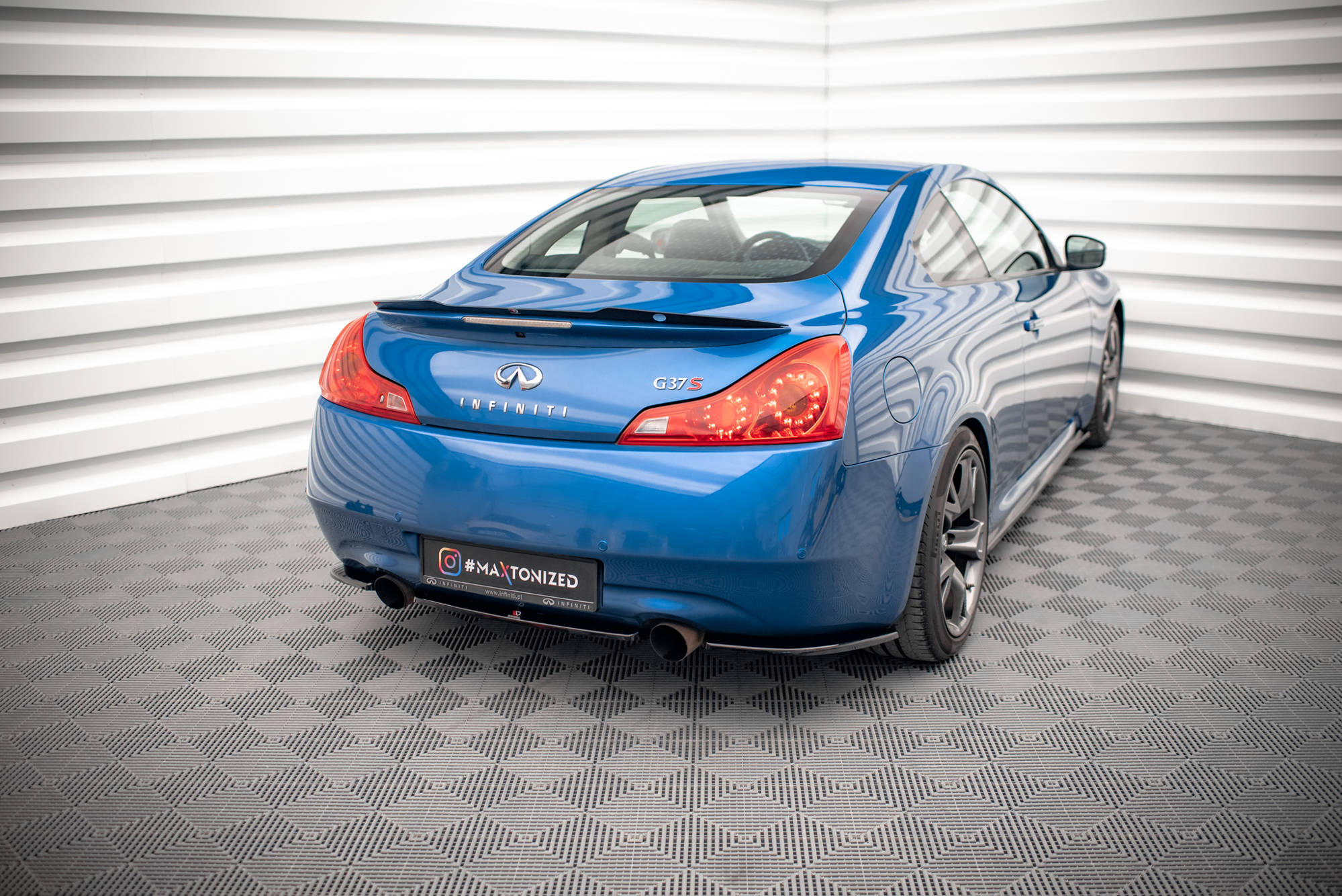 Bakre Flaps Infiniti G37 Coupe - Bilde 3