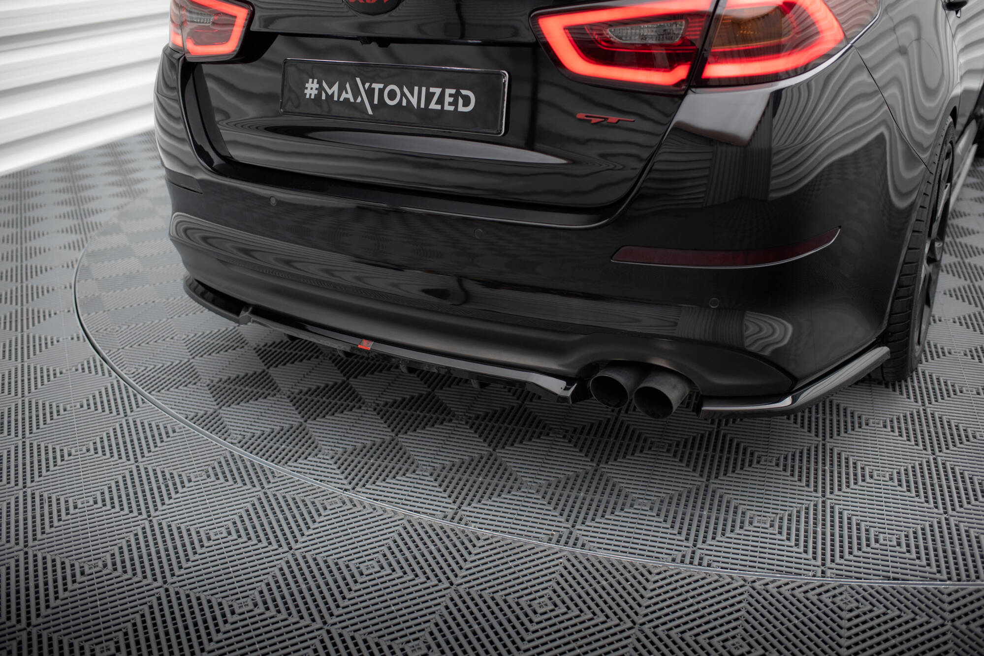 Diffuser Kia Optima Mk3