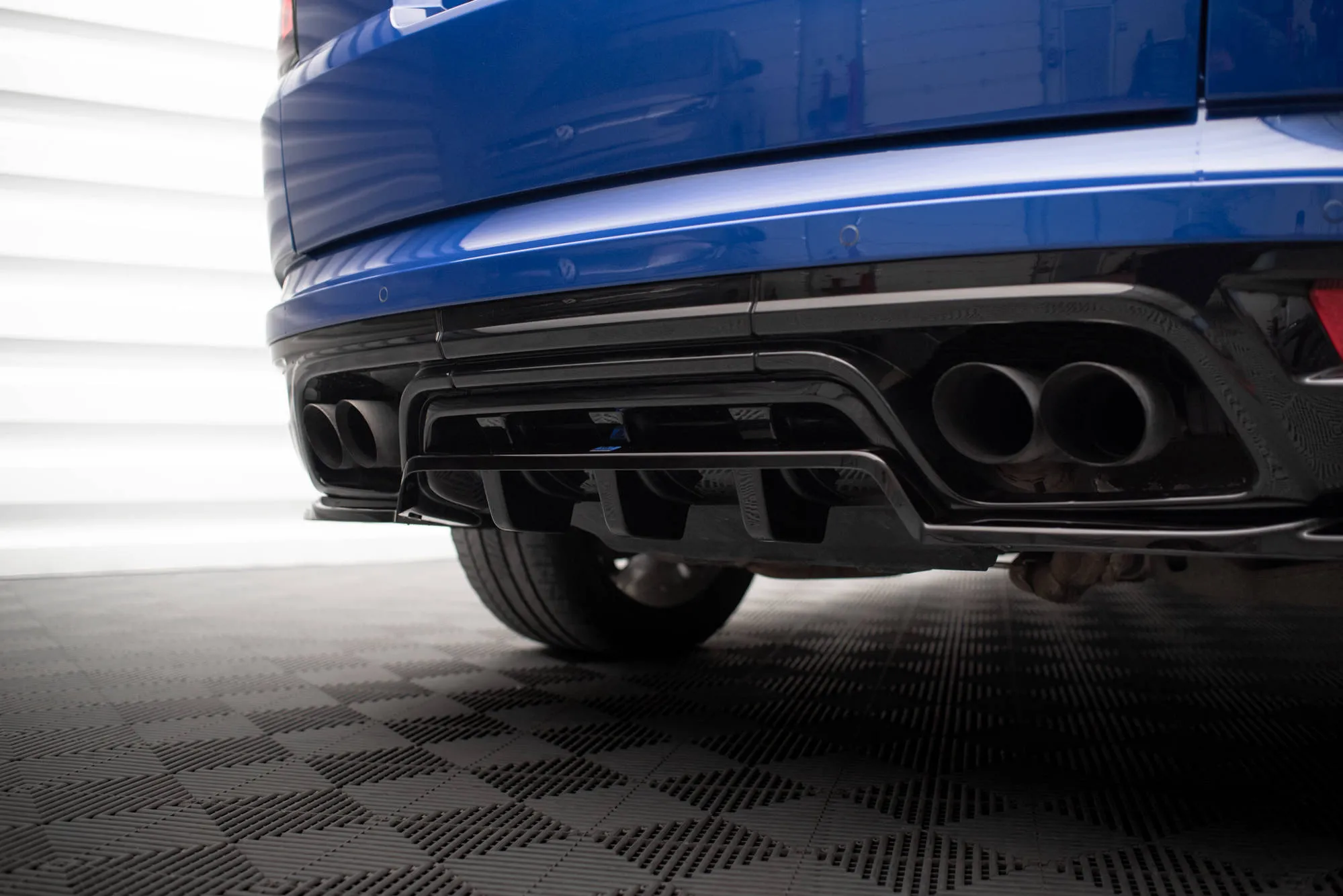 Diffuser Land Rover Range Rover Sport SVR Mk2 - Bilde 4