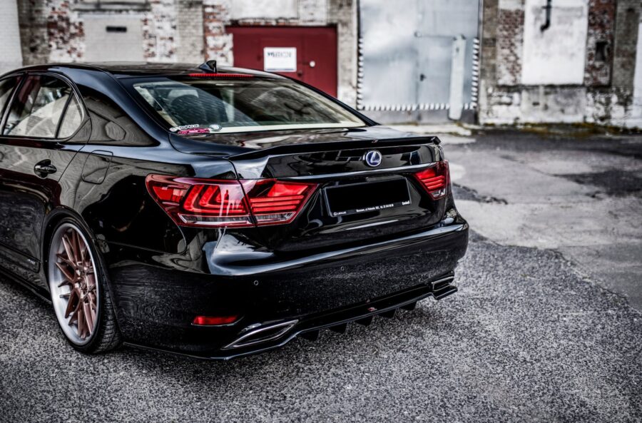 Diffuser Lexus LS Mk4 Facelift – bilde 1 av 7
