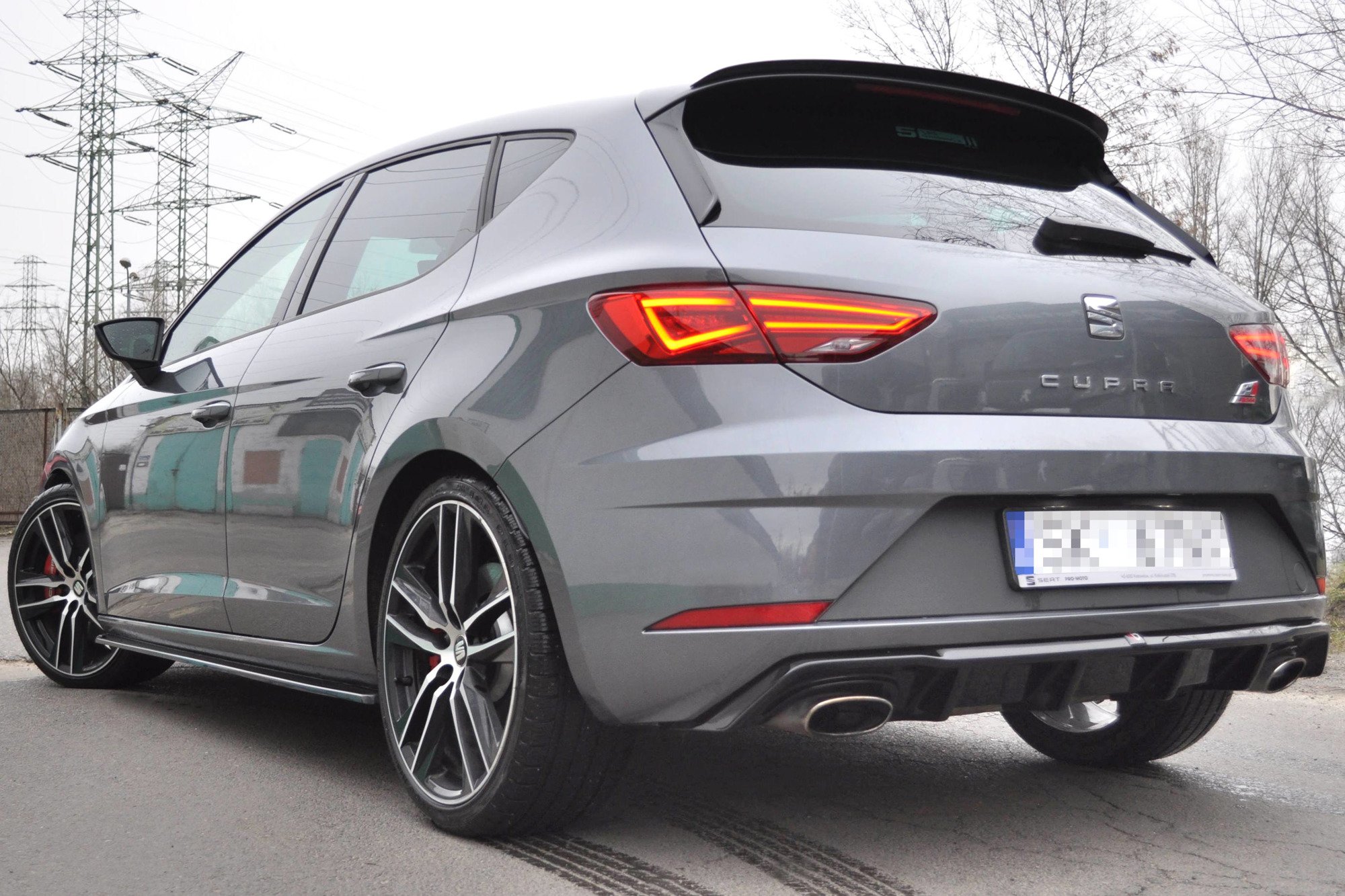 Diffuser V.1 Seat Leon Cupra Mk3 FL Hatchback - Bilde 4