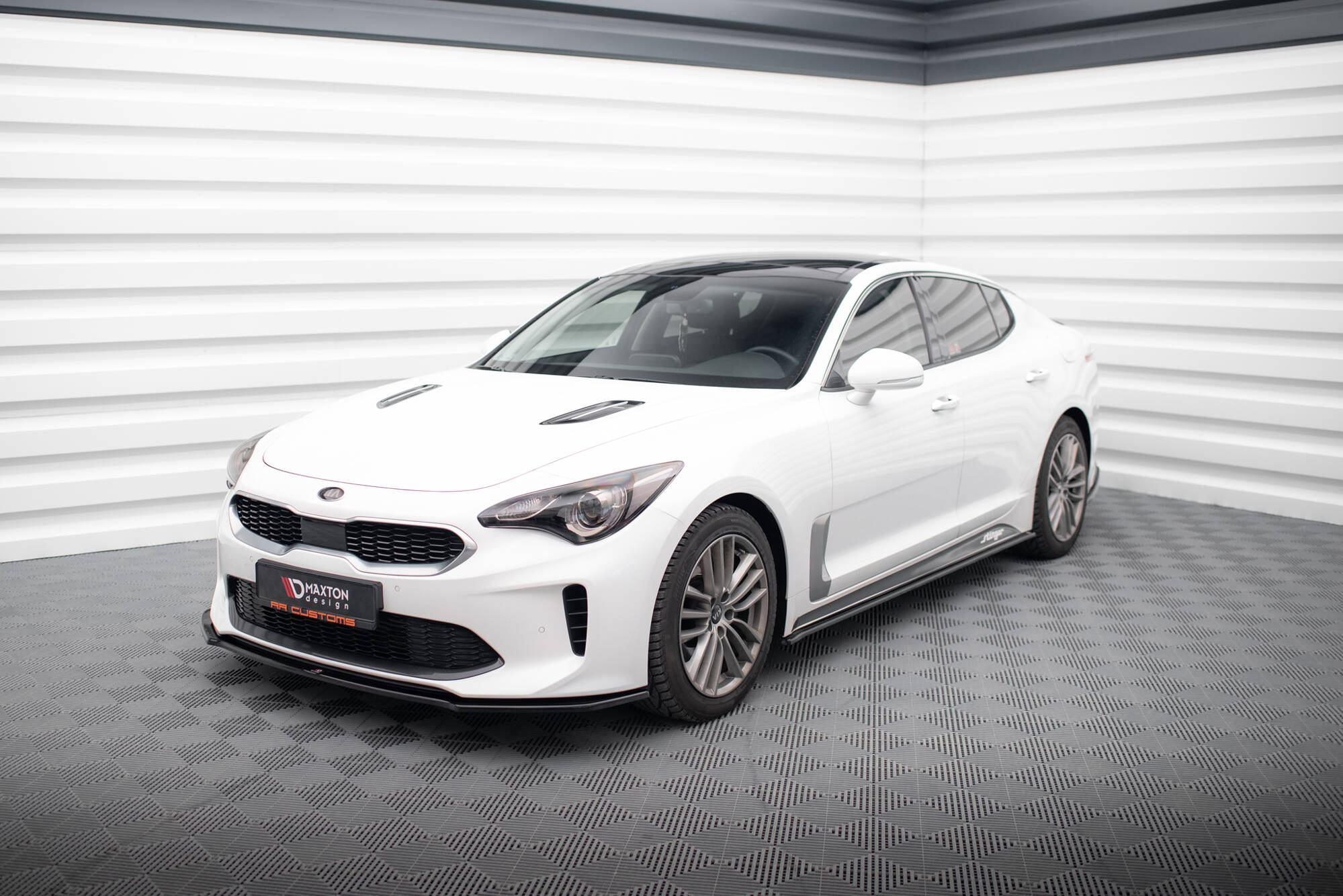 Sideskjørt Kia Stinger GT / GT-Line / Standard Mk1 - Bilde 2