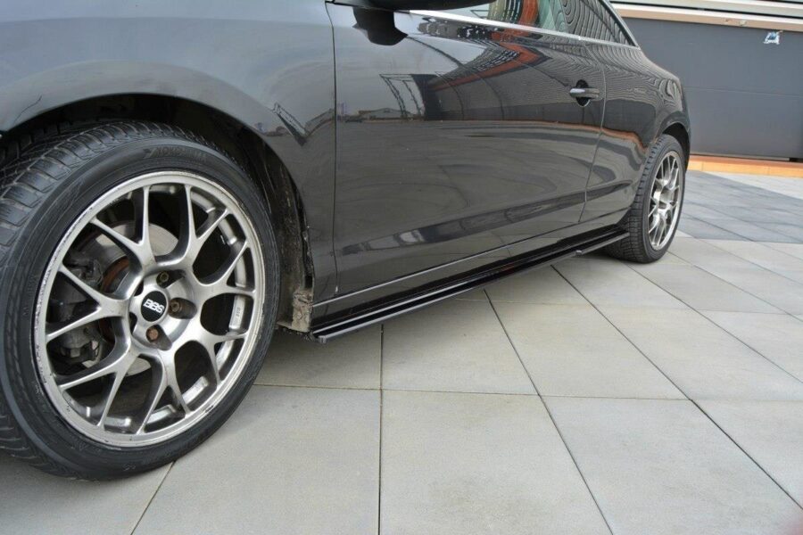 Sideskjørt Renault Laguna MK3 Coupe – bilde 1 av 9