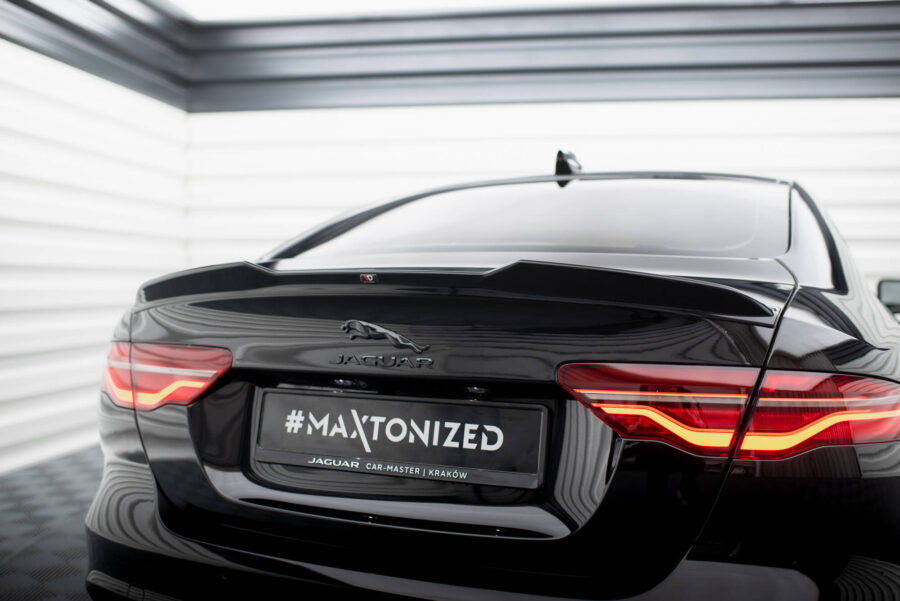 Splittersett Jaguar XE X760 Facelift – bilde 11 av 20