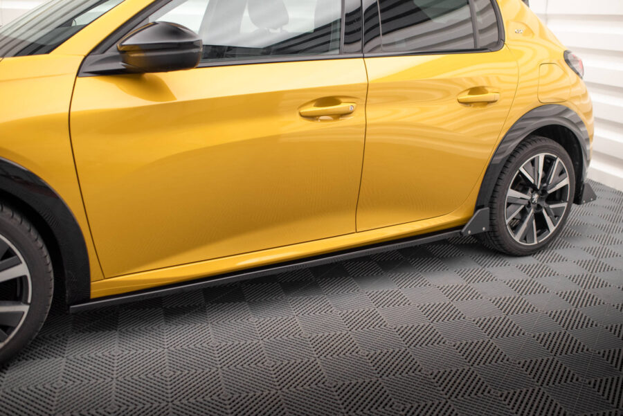 Sideskjørt Med Flaps Peugeot 208 GT Mk2 – bilde 1 av 6