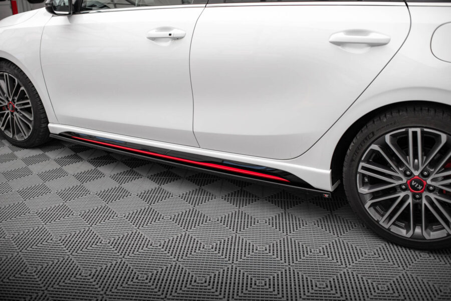 Sideskjørt Kia Ceed GT Mk3 – bilde 2 av 5