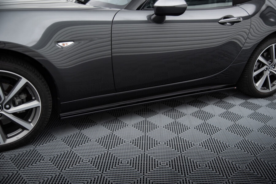 Sideskjørt Mazda MX-5 ND (Mk4) – bilde 1 av 3