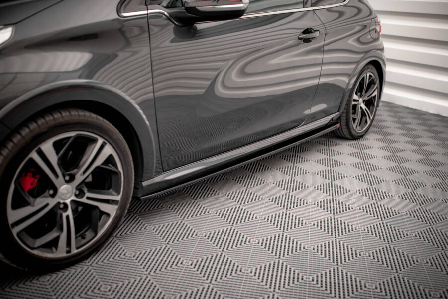 Sideskjørt Peugeot 208 GTi Mk1 – bilde 1 av 5