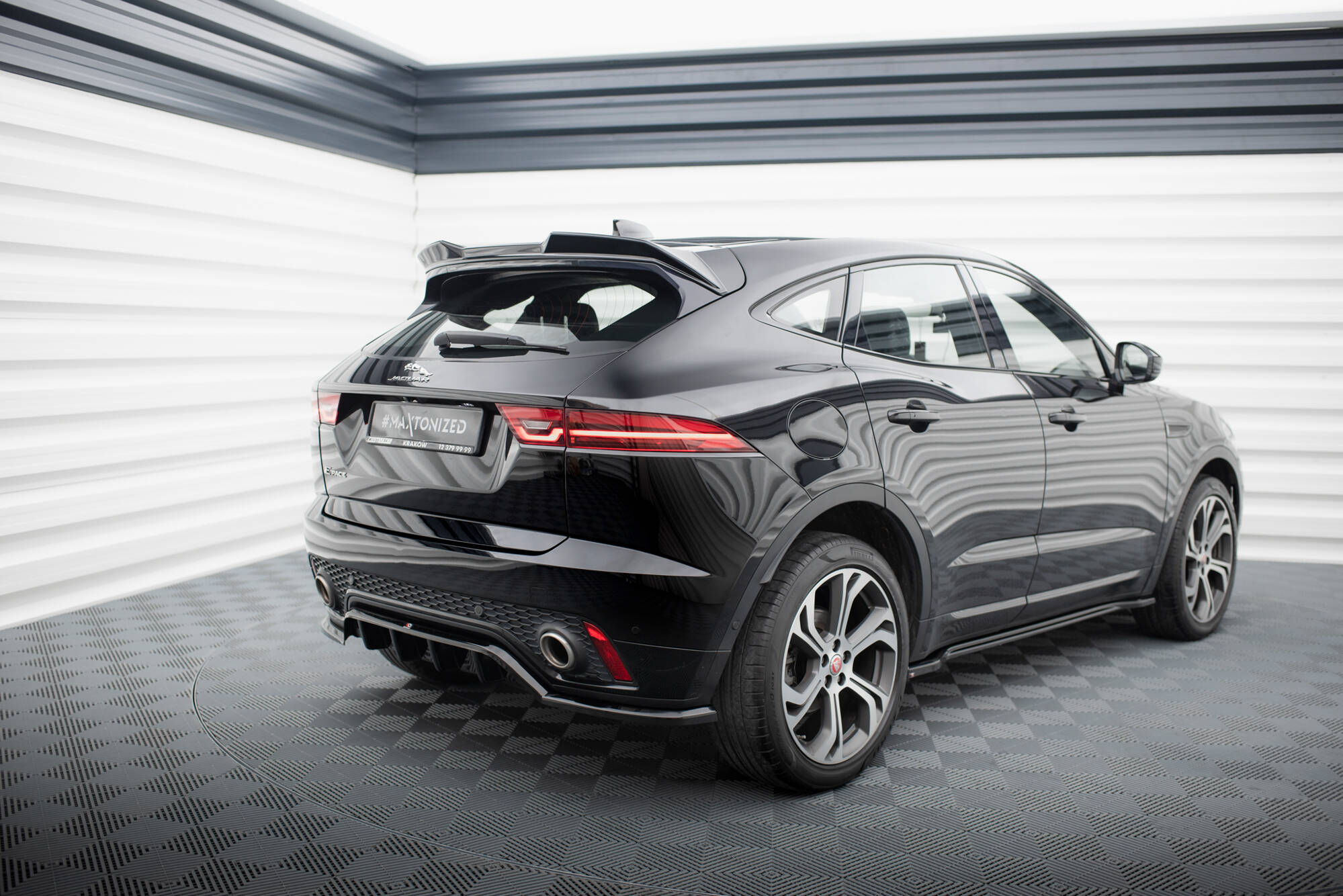 Spoiler Cap 3D Jaguar E-Pace R-Dynamic Mk1 - Bilde 2