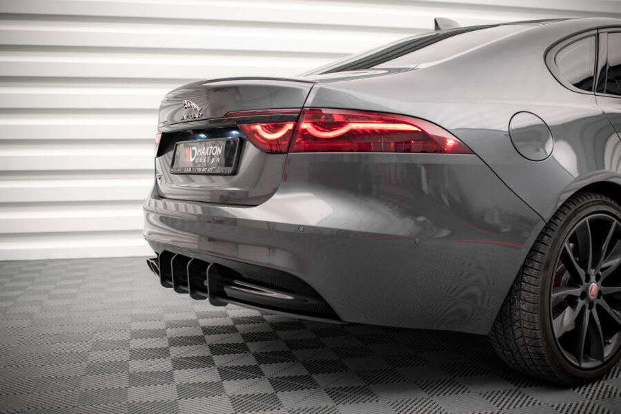 Diffuser Street Pro Jaguar XF R-Sport Mk2 – bilde 3 av 5