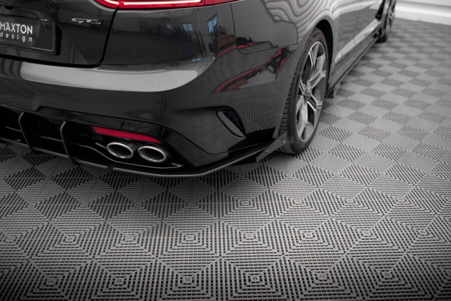 Bakre Flaps Street Pro Med Flaps Kia Stinger GT / GT-Line Mk1 – bilde 1 av 5