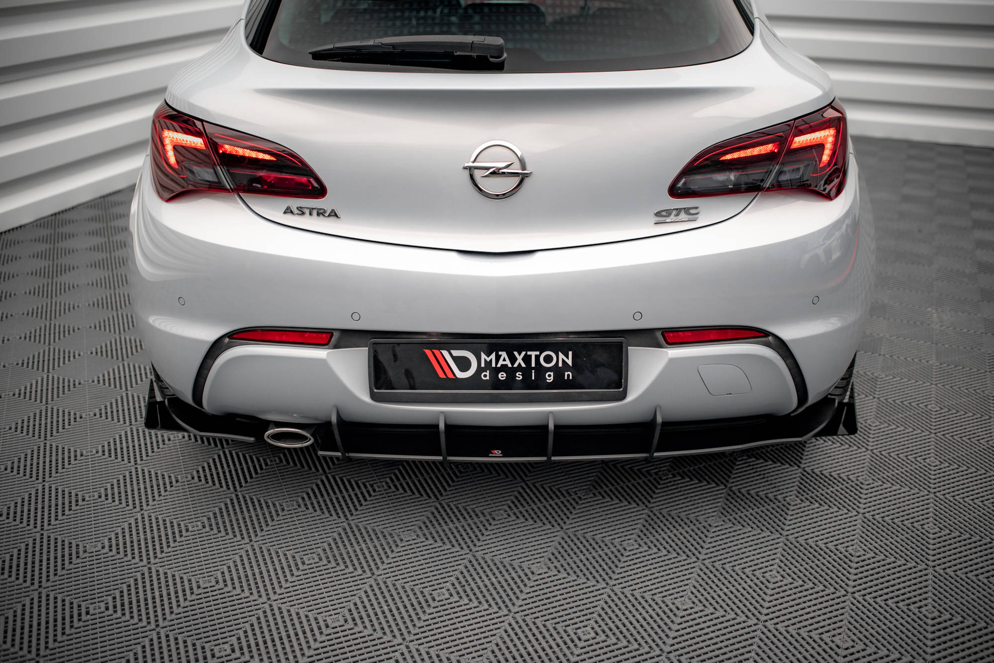 Diffuser Street Pro Med Flaps Opel Astra GTC OPC-Line J - Bilde 2