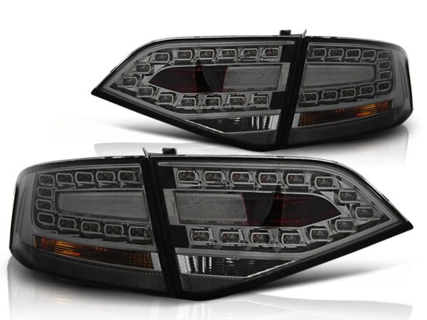 Baklykter Audi A4 B8 08-11 Sedan LED Røykfarget – for original LED – bilde 2 av 2