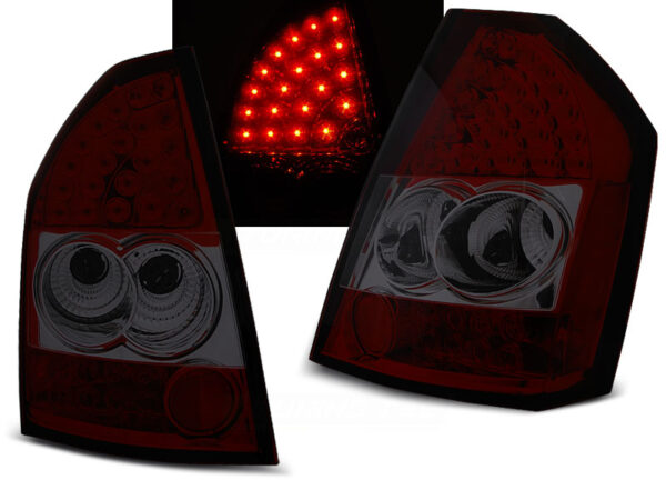 Baklykter Chrysler 300C/300 08-10 Sedan LED Rød/Røykfarget – bilde 1 av 2