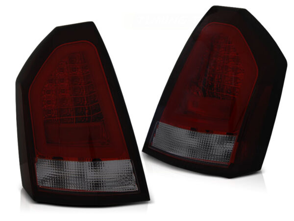 Baklykter Chrysler 300C 05-08 Sedan LED Bar Rød/Røykfarget – bilde 2 av 2