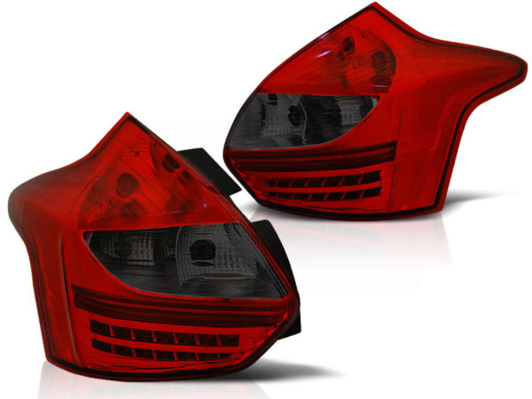 Baklykter Ford Focus 3 11- 10.14 Hatchback LED Rød/Røykfarget – bilde 2 av 2