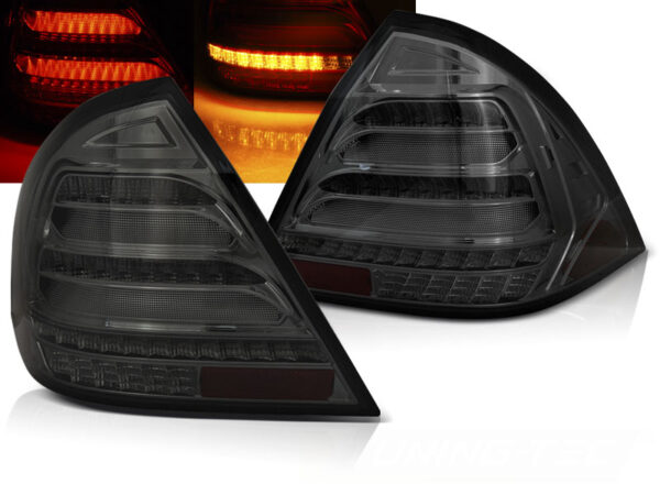 Baklykter Mercedes W203 Sedan 00-04 LED Bar SEQ Røykfarget – bilde 1 av 2