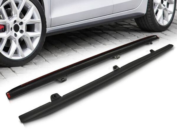Sideskjørt VW Jetta VI 11-18 Sport – bilde 1 av 2