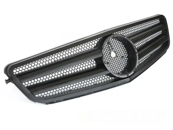 Grill Mercedes W204/S204 07-14 CL Style Matt Svart