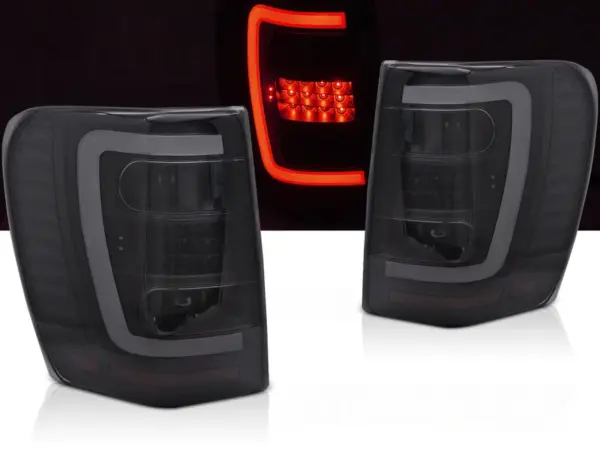 Baklykter Jeep Grand Cherokee 99-05.05 LED Svart/Røykfarget – bilde 1 av 2