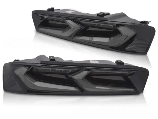 Baklykter Chevrolet Camaro 16-18 LED SEQ Svart/Røykfarget – bilde 2 av 2